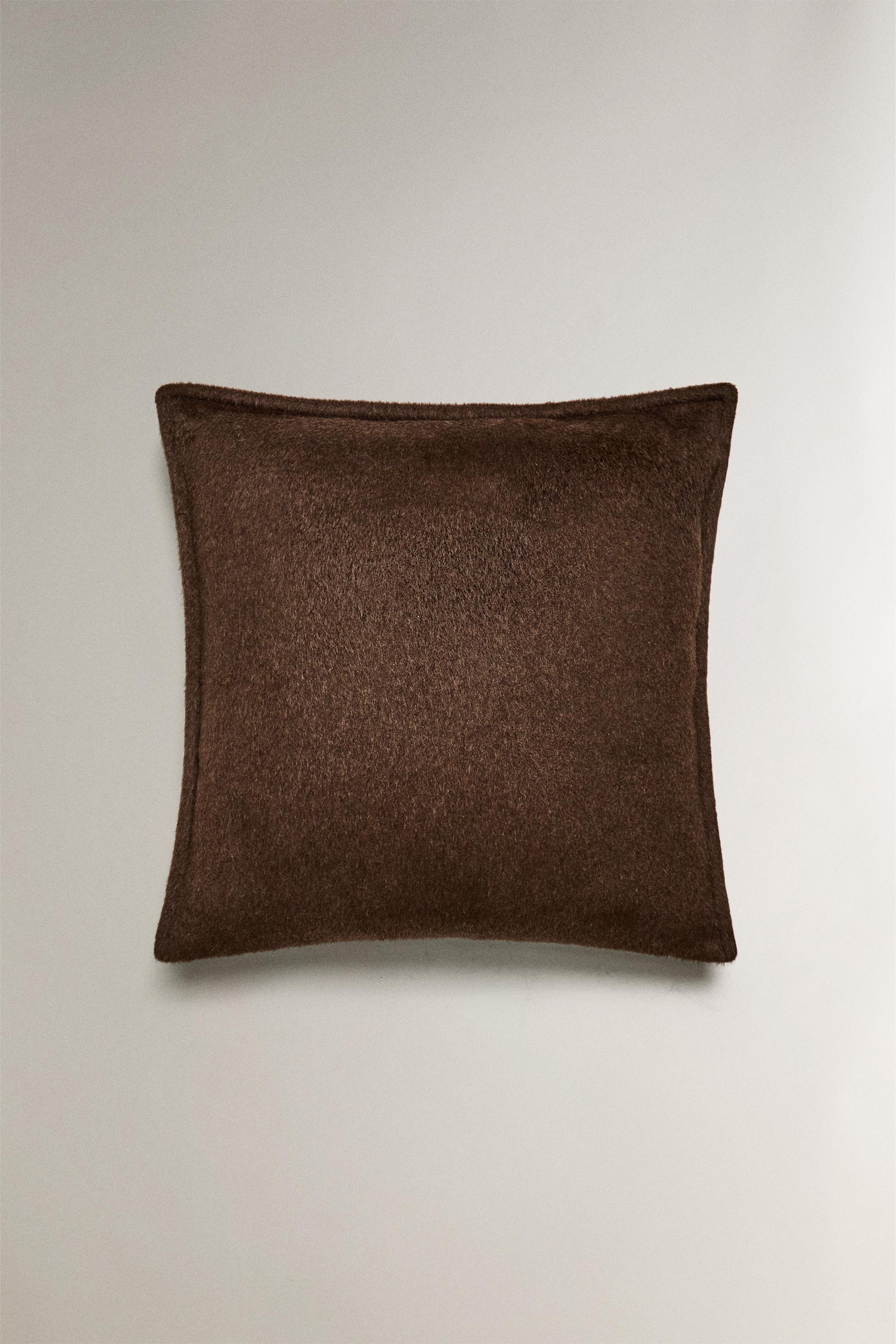 FAUX FUR THROW PILLOW COVER